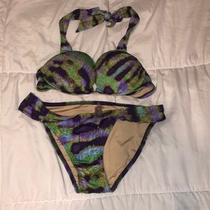 Victoria’s Secret padded swim suit. Gently used.
